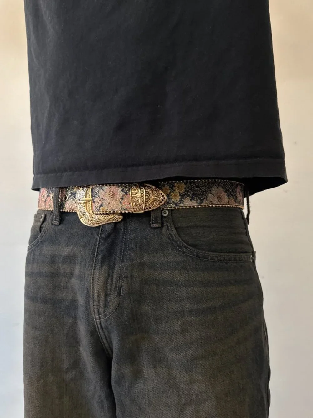 Dark Tapestry Floral Carved Western Belt